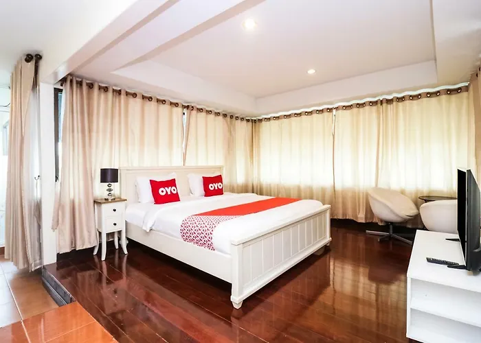 Hotel Oyo 248 Chevasai 3*